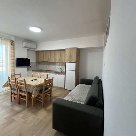 Best Summer Apartment Golem  Esterno foto