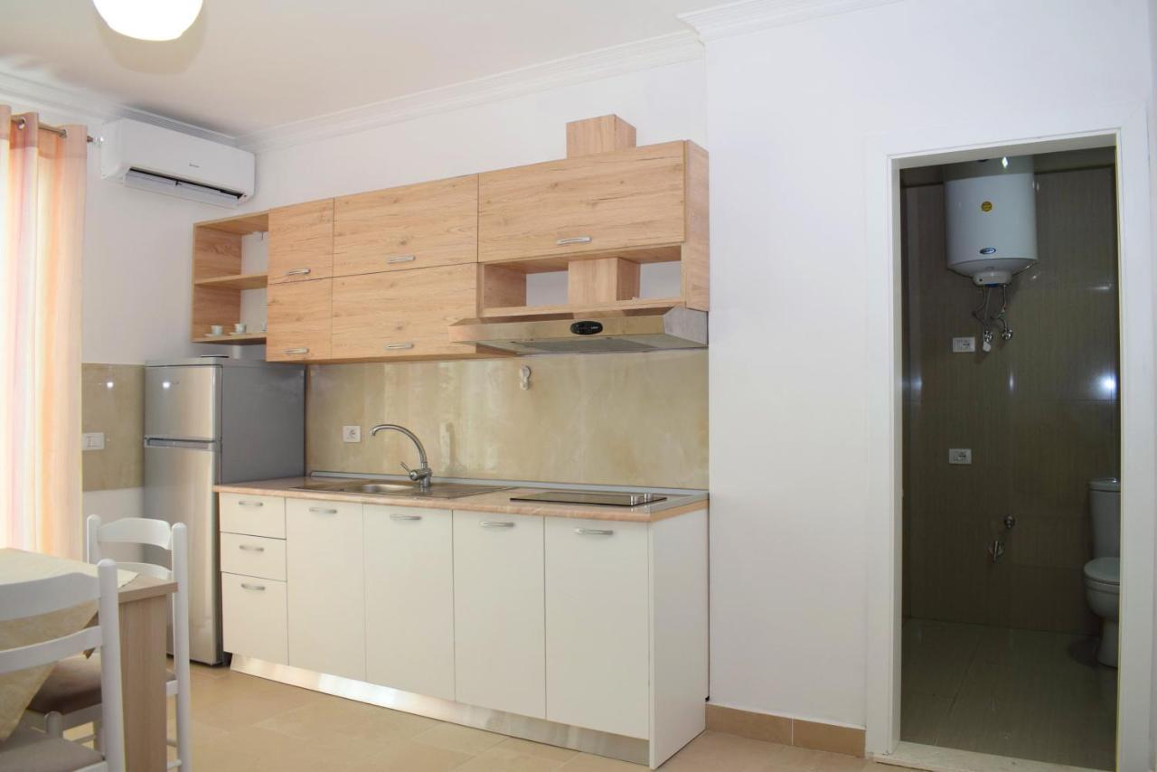 Best Summer Apartment Golem  Esterno foto