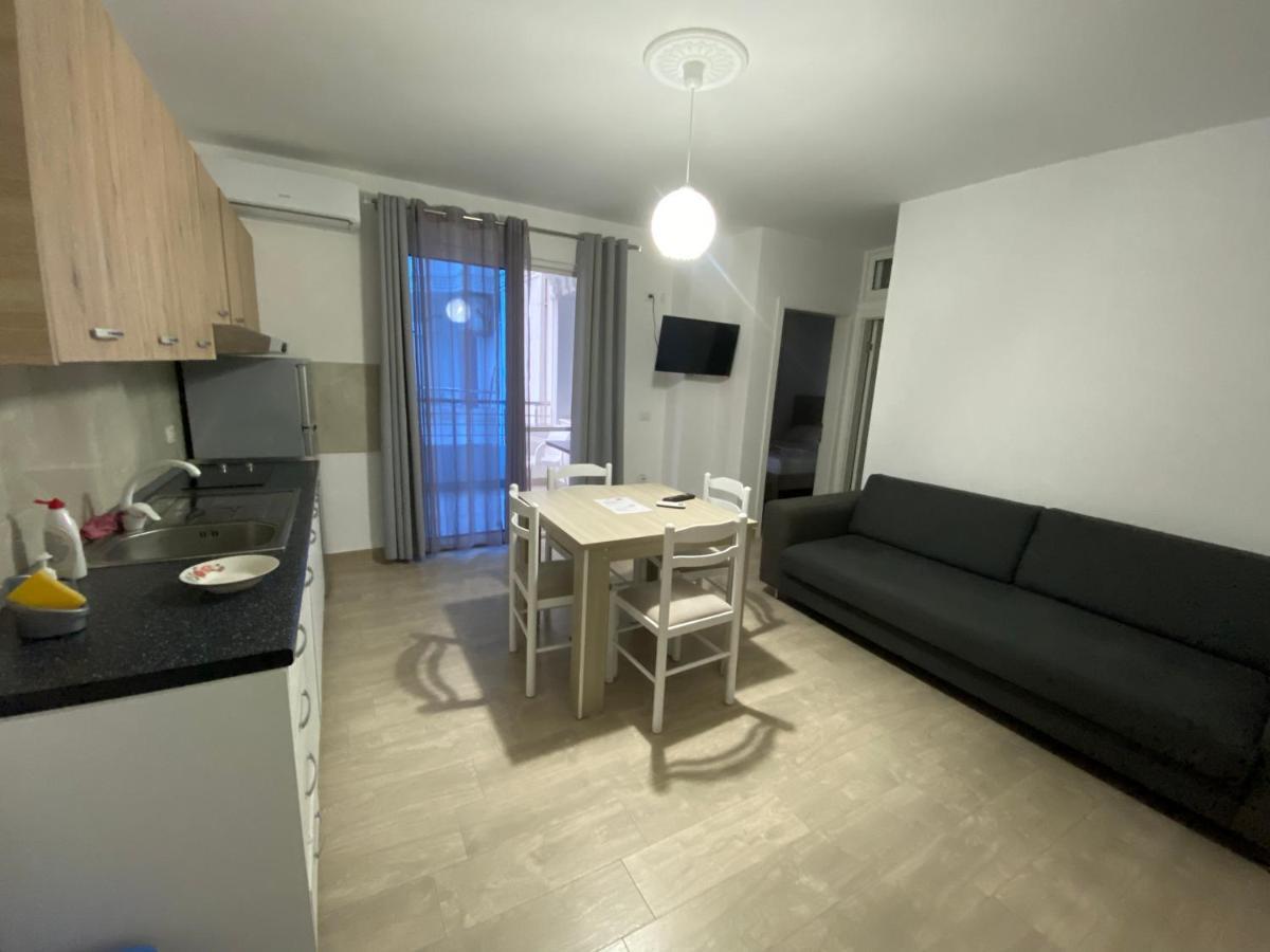 Best Summer Apartment Golem  Esterno foto
