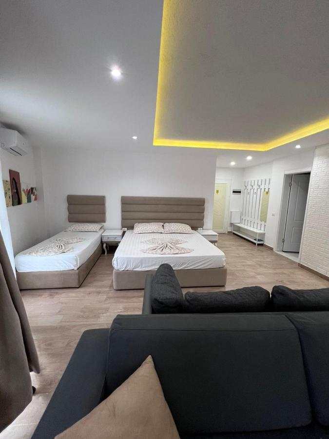 Best Summer Apartment Golem  Esterno foto